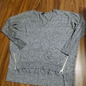Express Oversize V-Neck sweater small